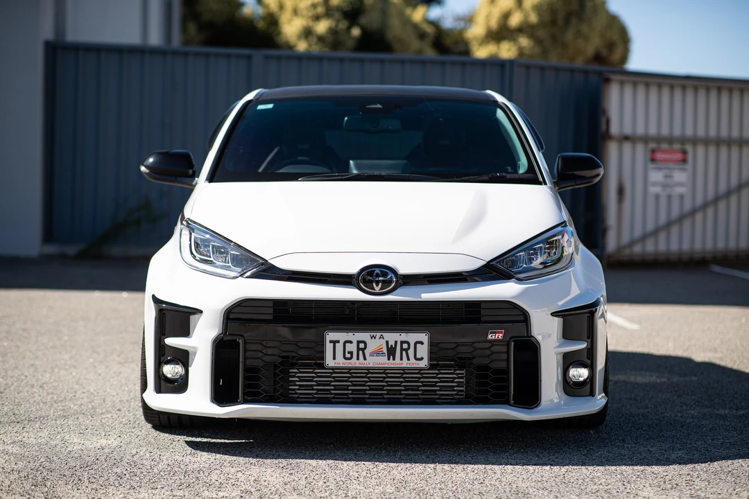 2020 Toyota Yaris - Image 3 of 31