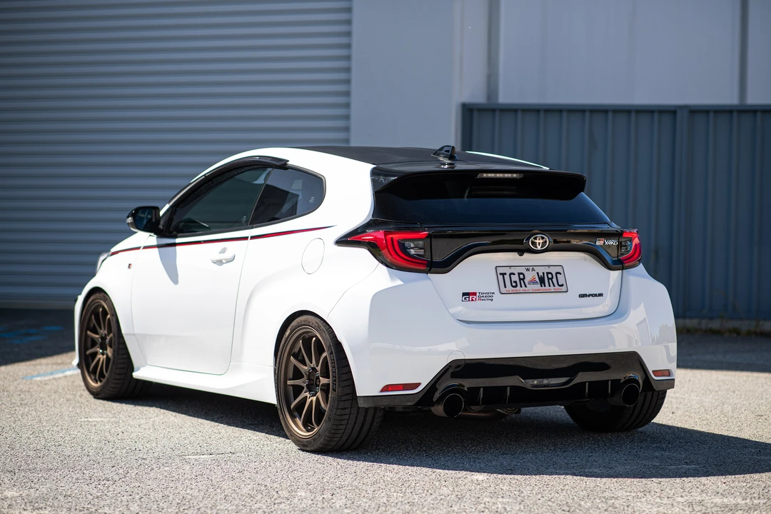 2020 Toyota Yaris - Image 12 of 31