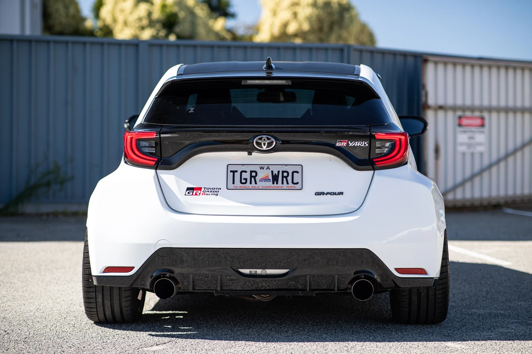 2020 Toyota Yaris - Image 13 of 31