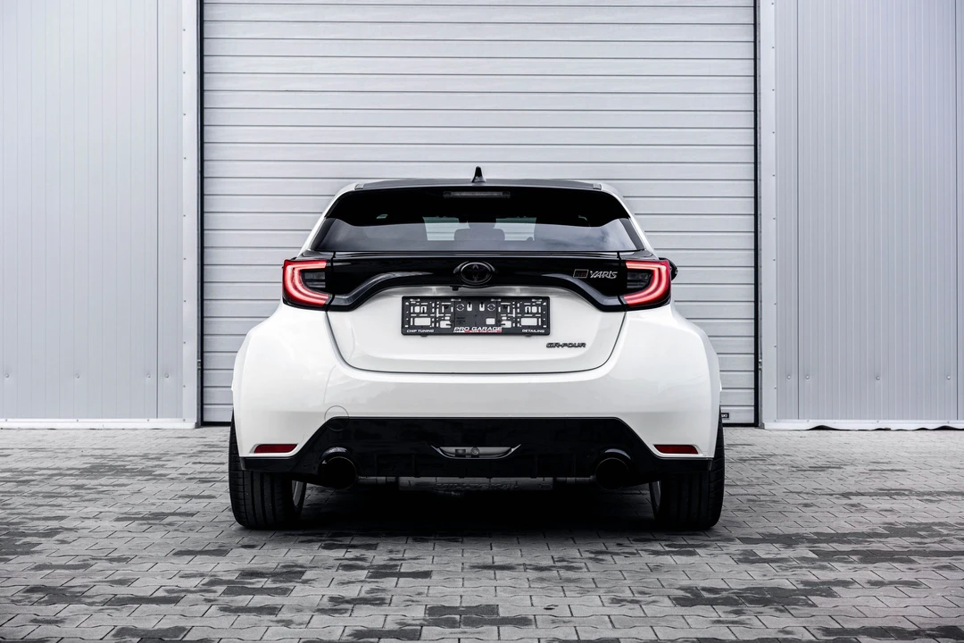 2020 Toyota Yaris - Image 7 of 31