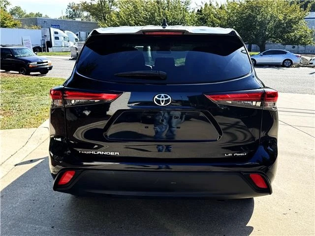 2020 Toyota Highlander - Image 4 of 21