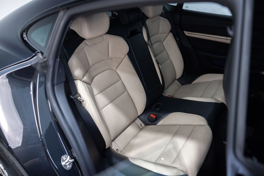 2020 Porsche Taycan 4S - Image 30 of 31