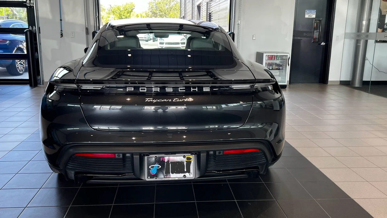 2020 Porsche Taycan Turbo - Image 9 of 9