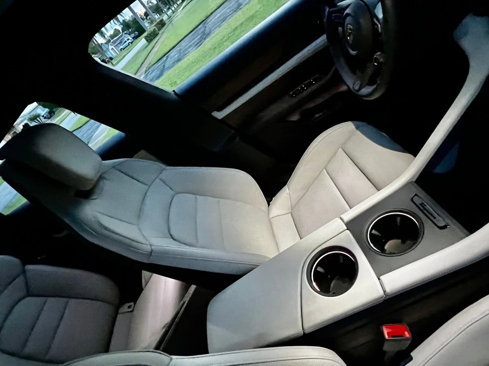 2020 Porsche Taycan Turbo - Image 6 of 9
