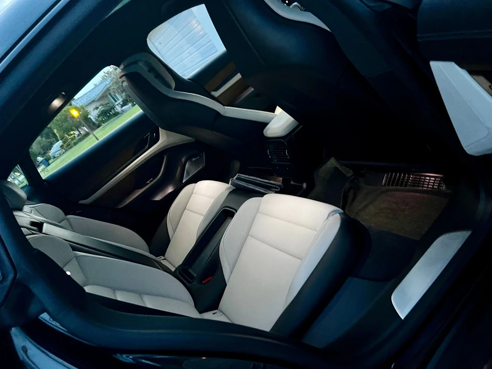 2020 Porsche Taycan Turbo - Image 8 of 9