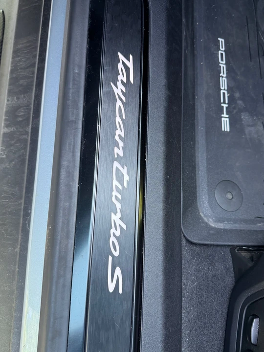 2020 Porsche Taycan Turbo - Image 21 of 30