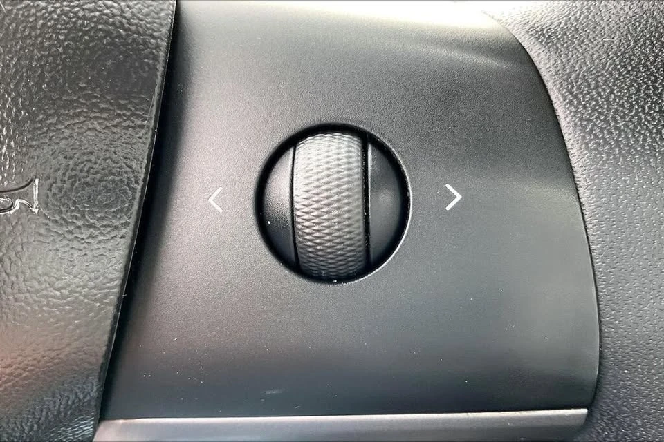 2020 Tesla Model 3 Performance - Image 15 of 21