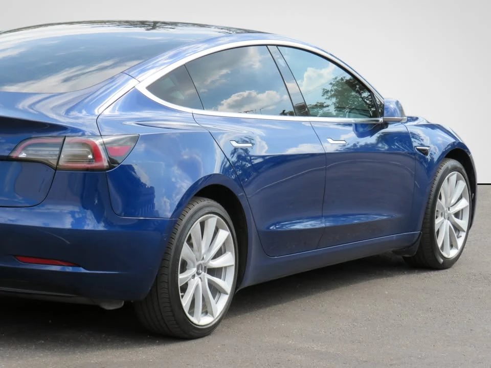 2020 Tesla Model 3 - Image 5 of 20