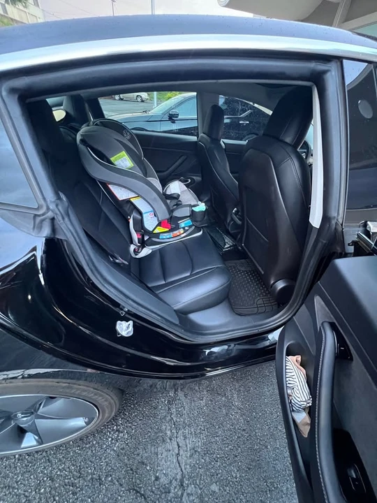 2020 Tesla Model 3 - Image 5 of 6