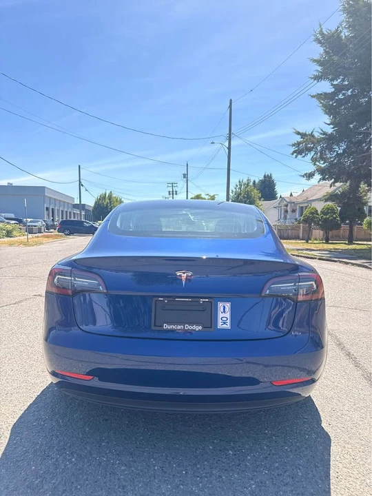 2020 Tesla Model 3 - Image 6 of 11