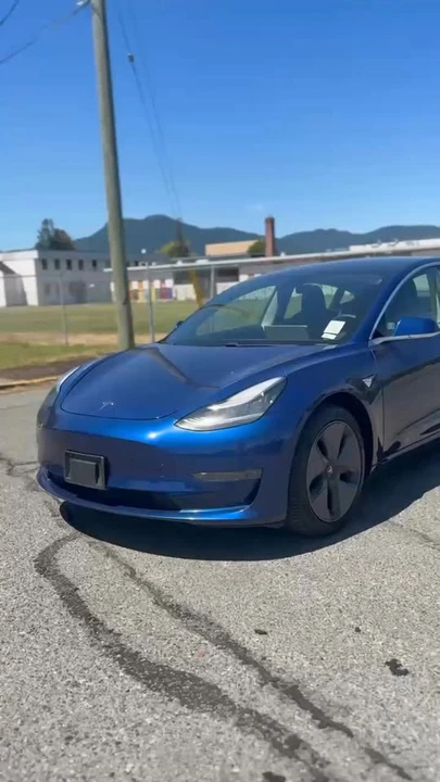 2020 Tesla Model 3 - Image 11 of 11