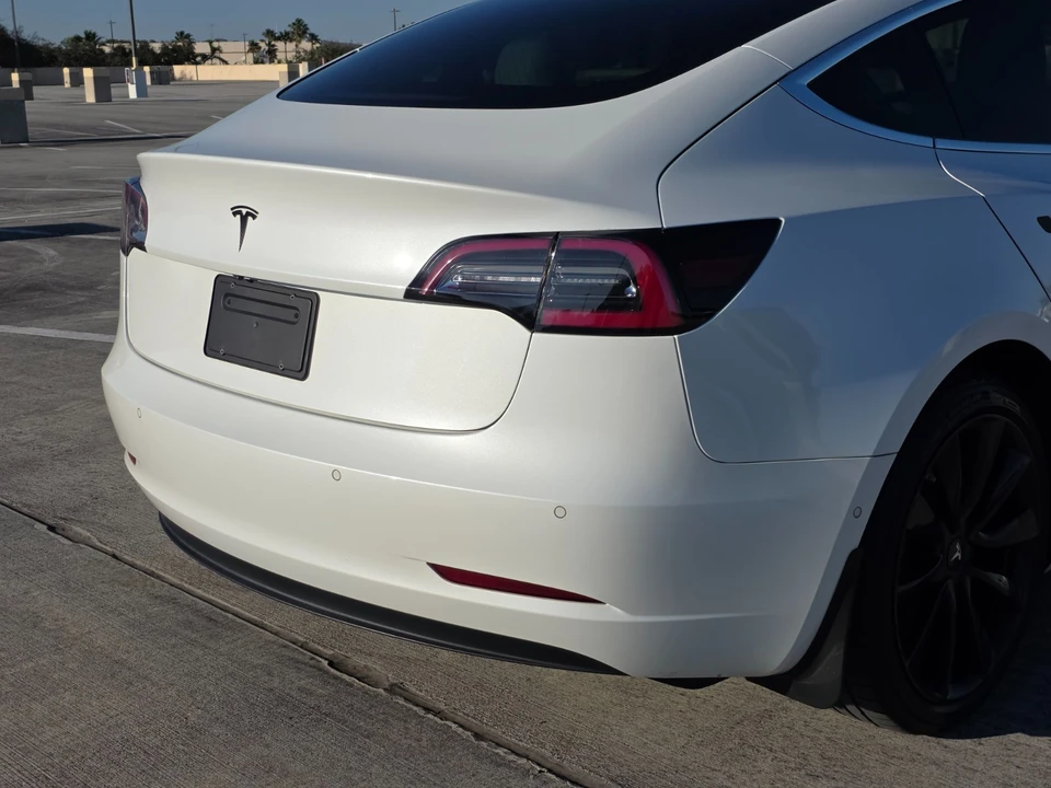 2020 Tesla Model 3 - Image 12 of 21