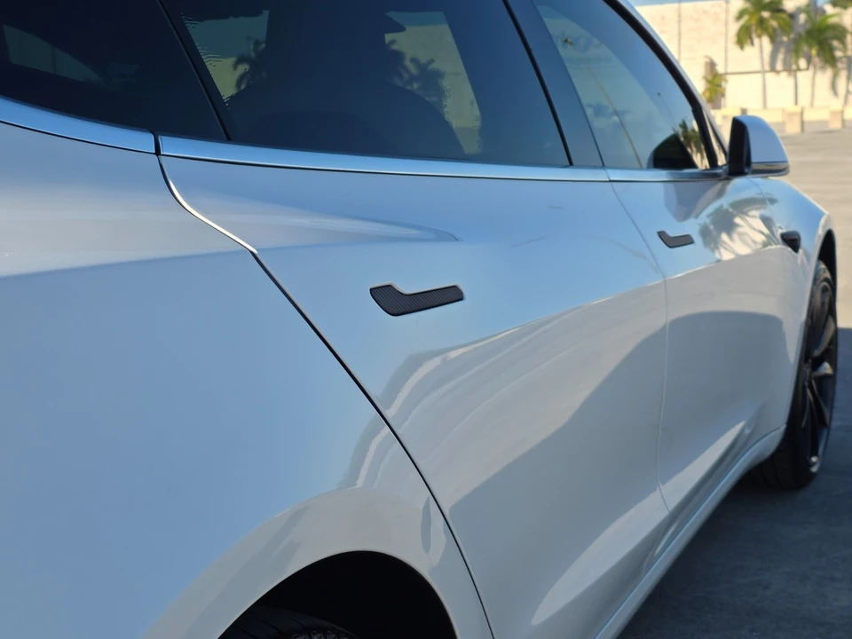 2020 Tesla Model 3 - Image 15 of 21