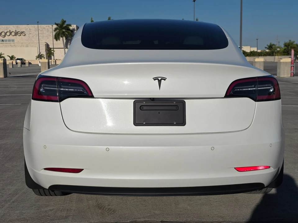 2020 Tesla Model 3 - Image 13 of 21