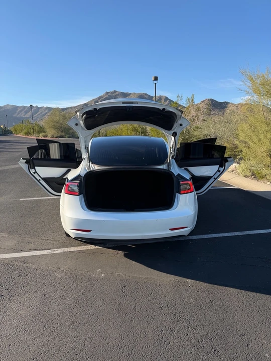 2020 Tesla Model 3 - Image 5 of 16