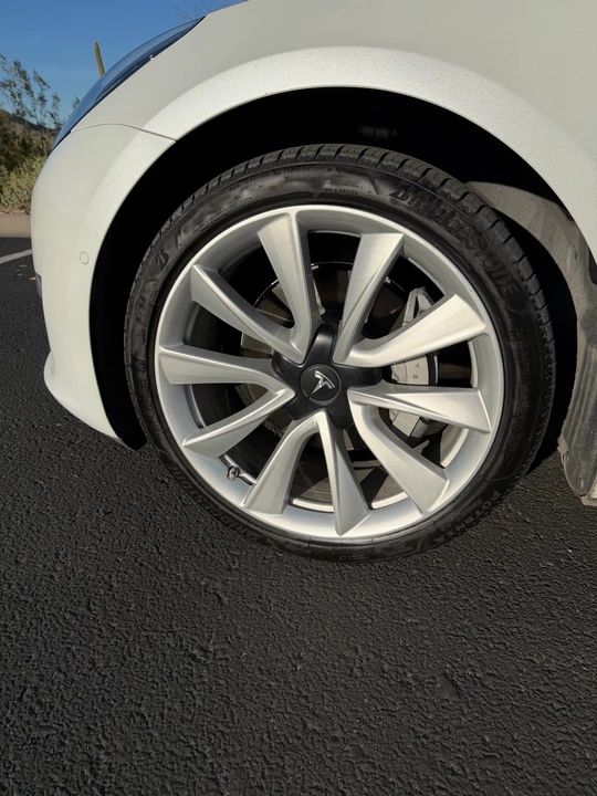 2020 Tesla Model 3 - Image 9 of 16