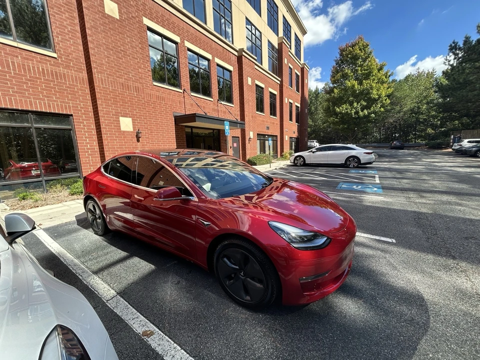 2020 Tesla Model 3 - Image 4 of 13