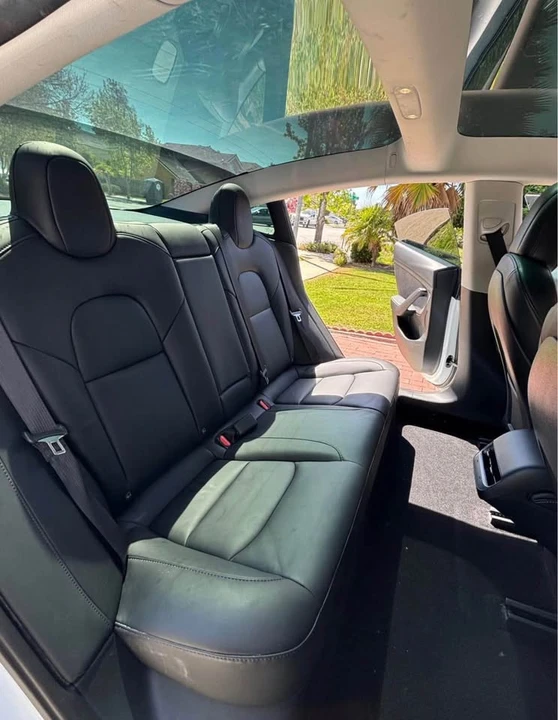 2020 Tesla Model 3 - Image 9 of 11