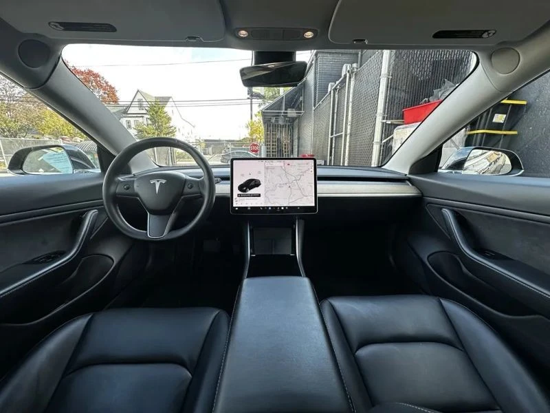 2020 Tesla Model 3 - Image 9 of 12