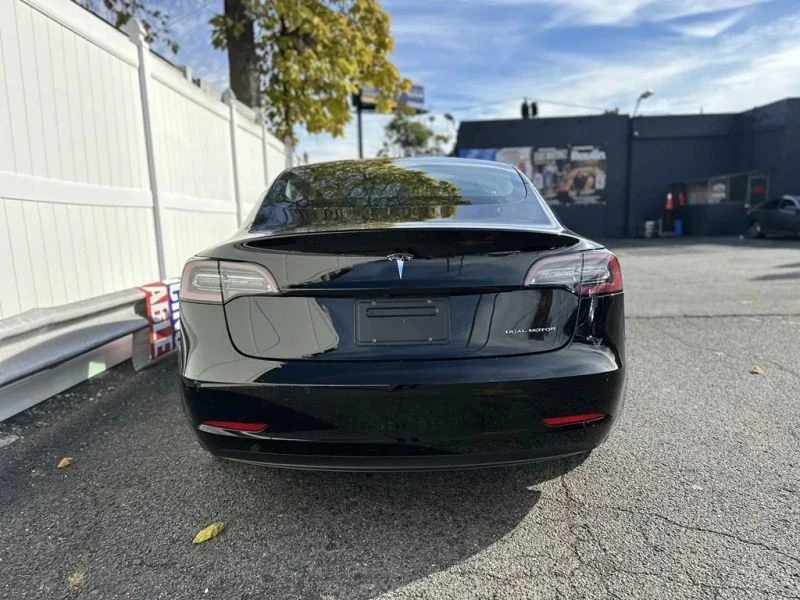 2020 Tesla Model 3 - Image 6 of 12