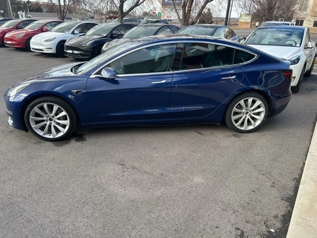 2020 Tesla Model 3 - Image 5 of 21