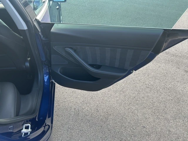 2020 Tesla Model 3 - Image 18 of 21