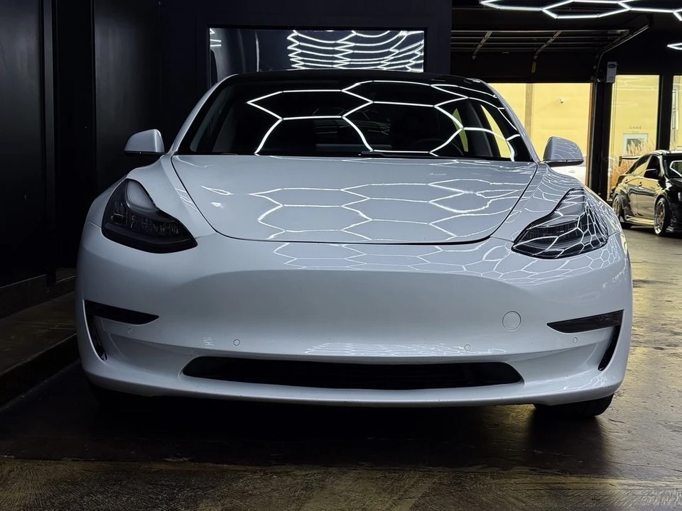 2020 Tesla Model 3 - Image 2 of 12