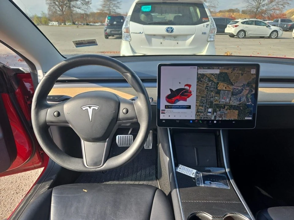 2020 Tesla Model 3 - Image 8 of 9