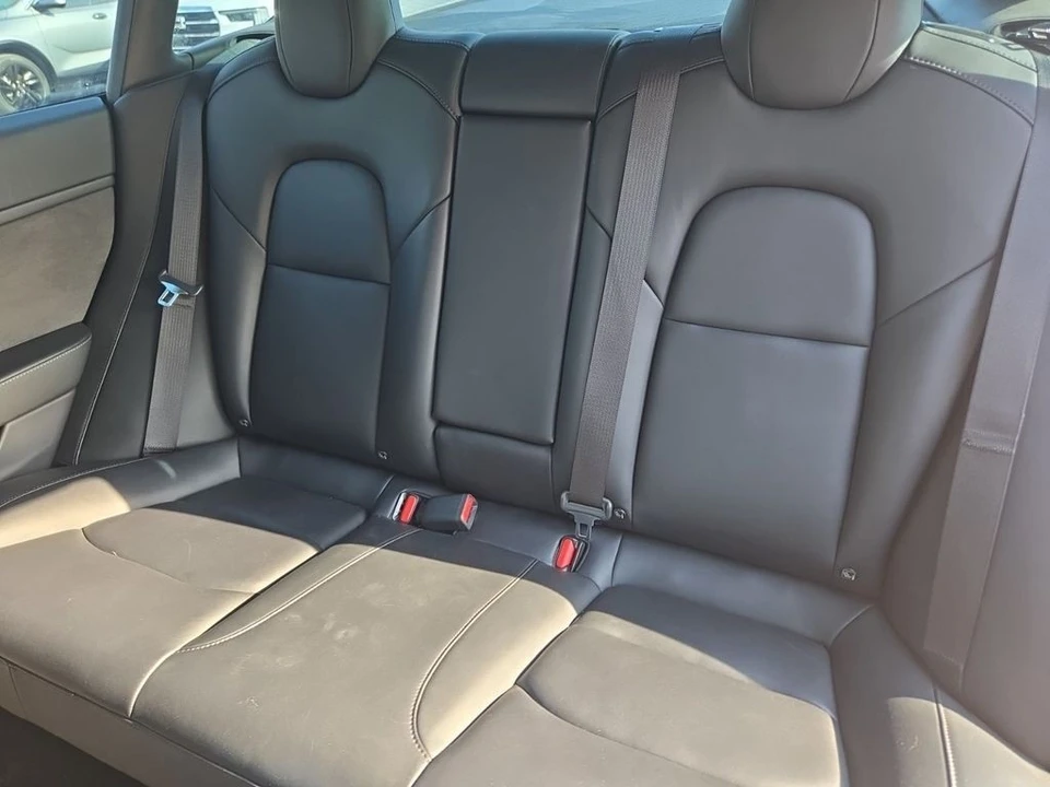 2020 Tesla Model 3 - Image 9 of 9