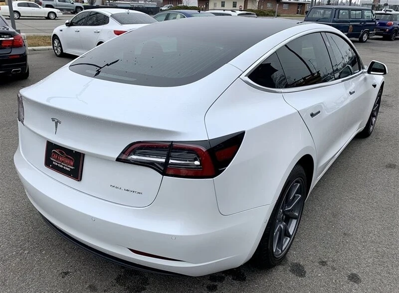 2020 Tesla Model 3 - Image 5 of 16