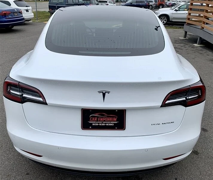 2020 Tesla Model 3 - Image 4 of 16