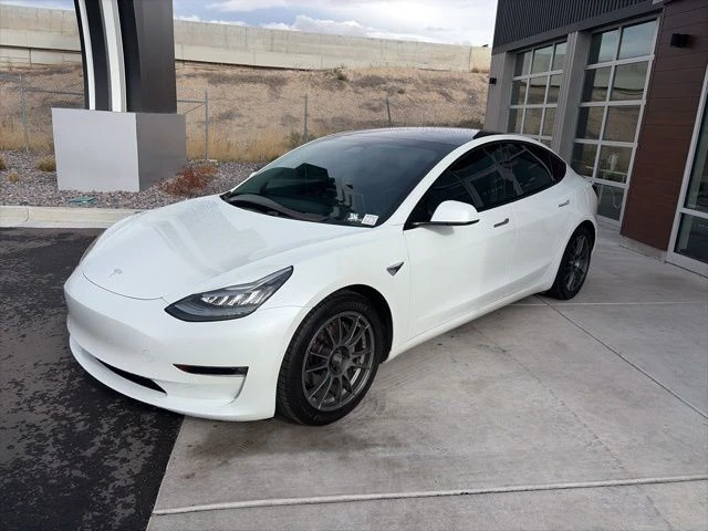 2020 Tesla Model 3 - Image 4 of 21