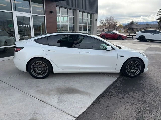 2020 Tesla Model 3 - Image 9 of 21