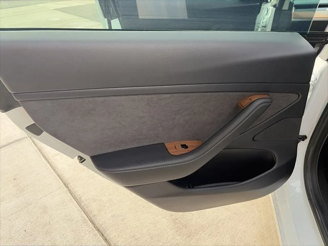 2020 Tesla Model 3 - Image 14 of 21