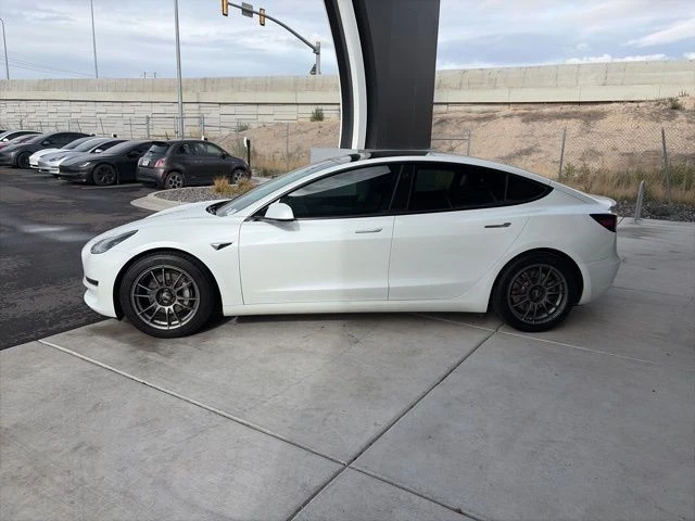 2020 Tesla Model 3 - Image 5 of 21