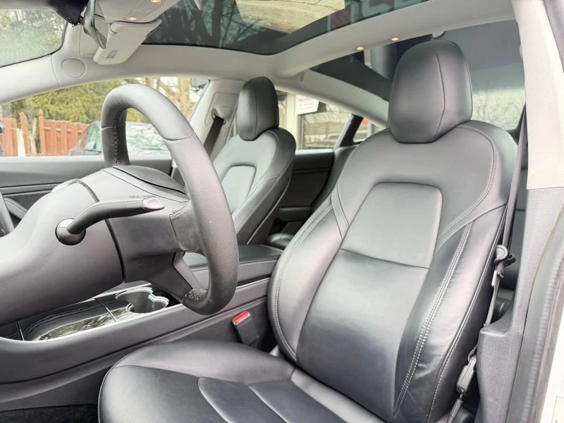 2020 Tesla Model 3 - Image 8 of 12