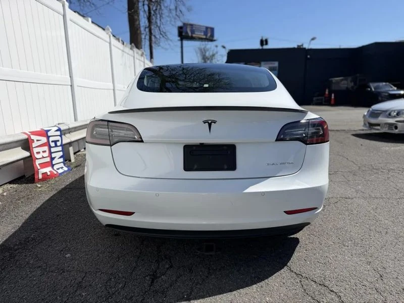 2020 Tesla Model 3 - Image 6 of 12