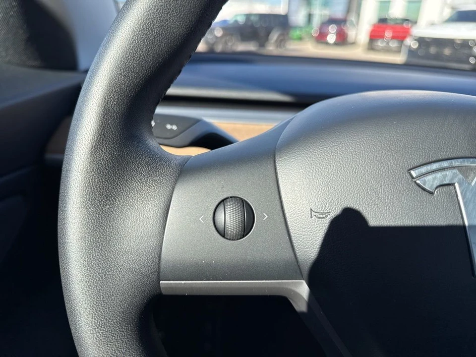 2020 Tesla Model 3 - Image 16 of 21