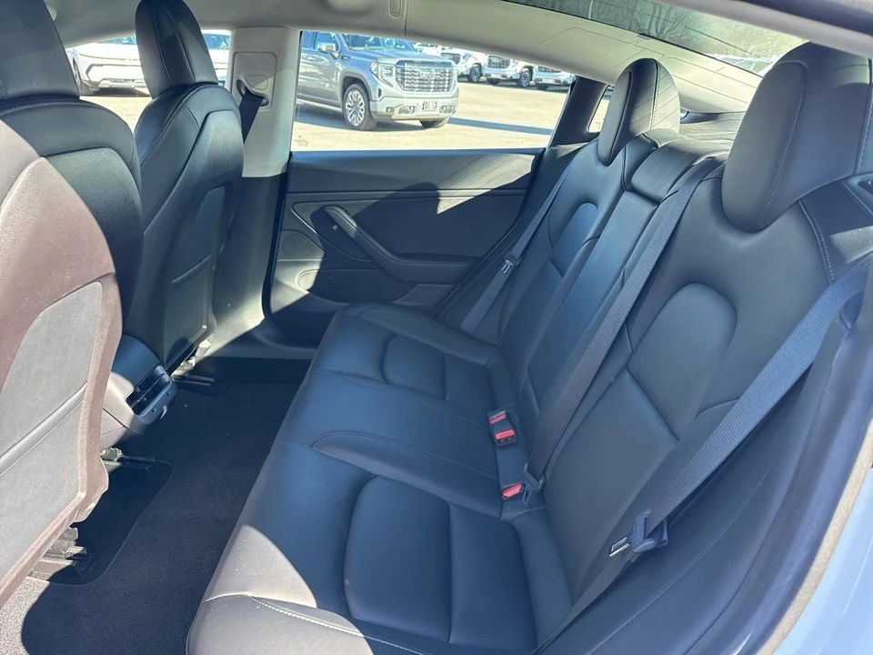 2020 Tesla Model 3 - Image 12 of 21