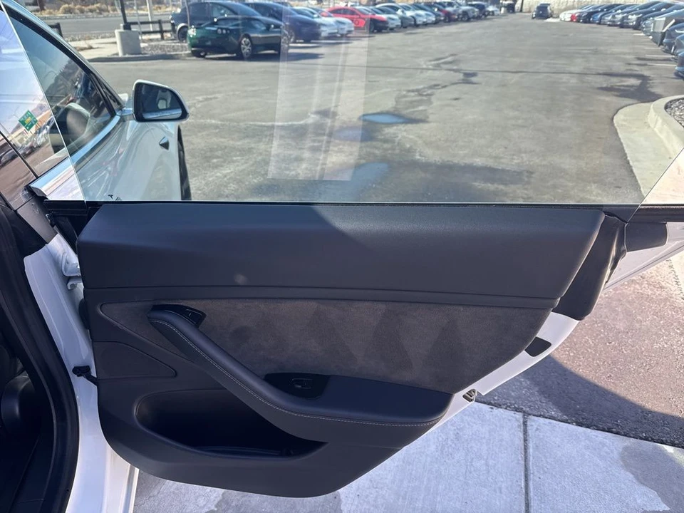 2020 Tesla Model 3 - Image 18 of 21