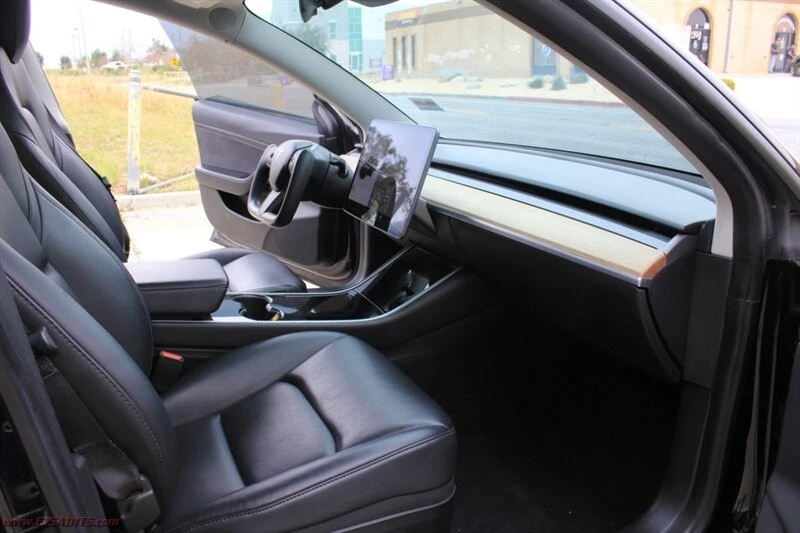 2020 Tesla Model 3 - Image 14 of 21