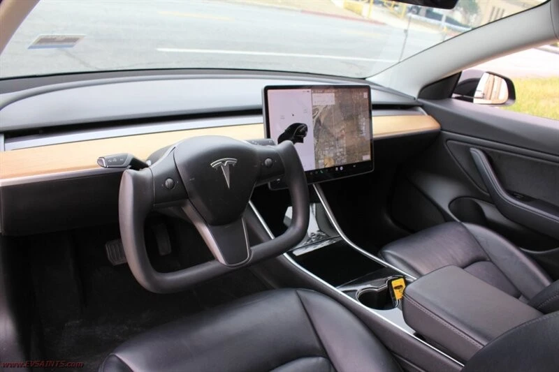 2020 Tesla Model 3 - Image 18 of 21
