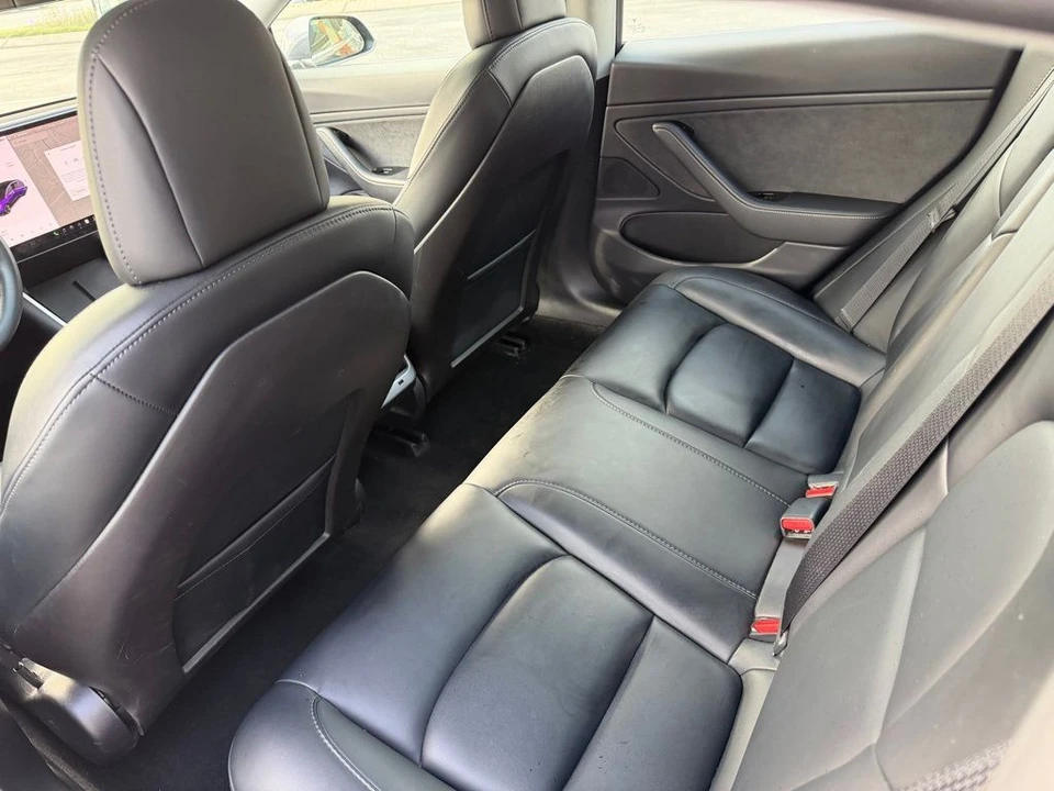 2020 Tesla Model 3 - Image 13 of 20