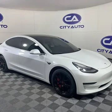 2020 Tesla Model 3 Long Range