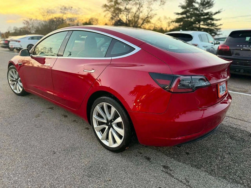 2020 Tesla Model 3 - Image 5 of 12