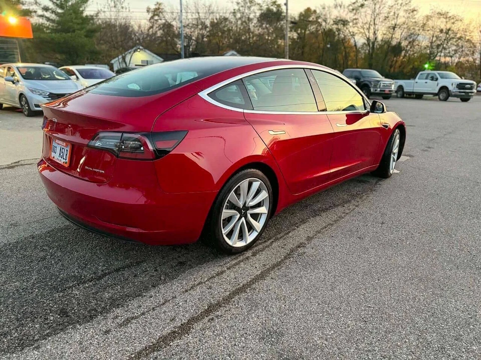2020 Tesla Model 3 - Image 6 of 12