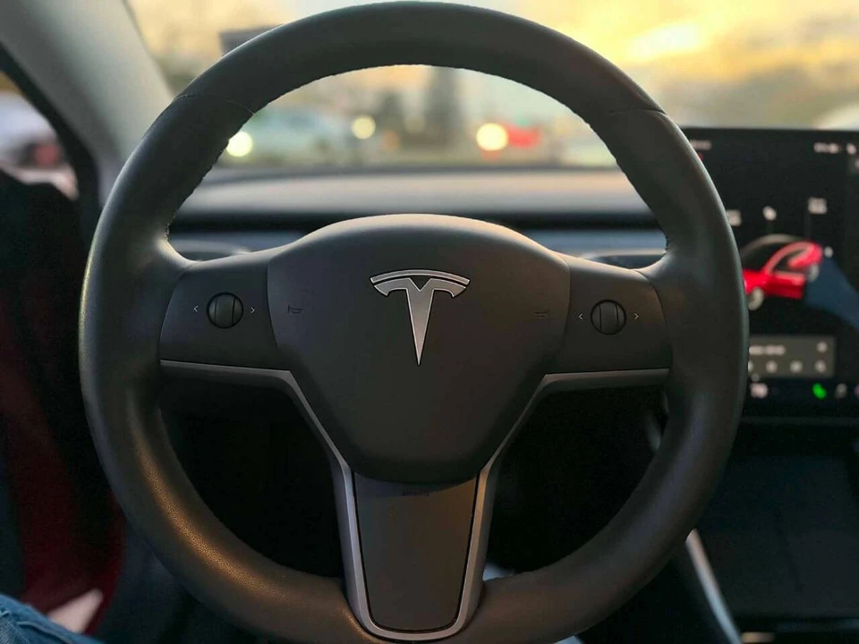 2020 Tesla Model 3 - Image 12 of 12