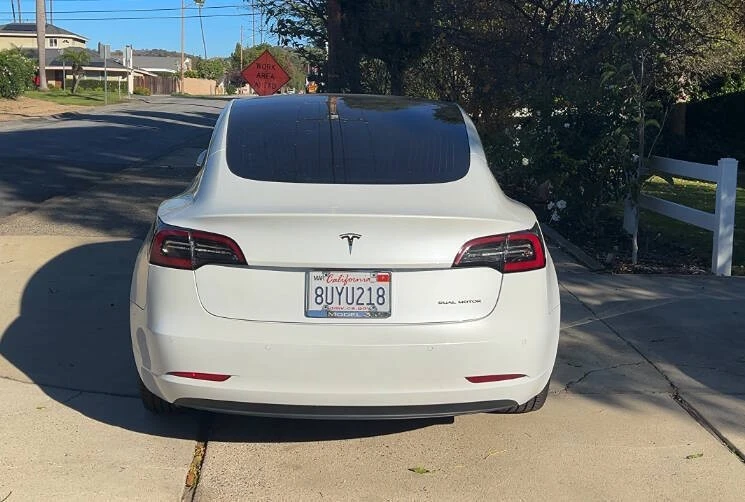 2020 Tesla Model 3 - Image 5 of 11