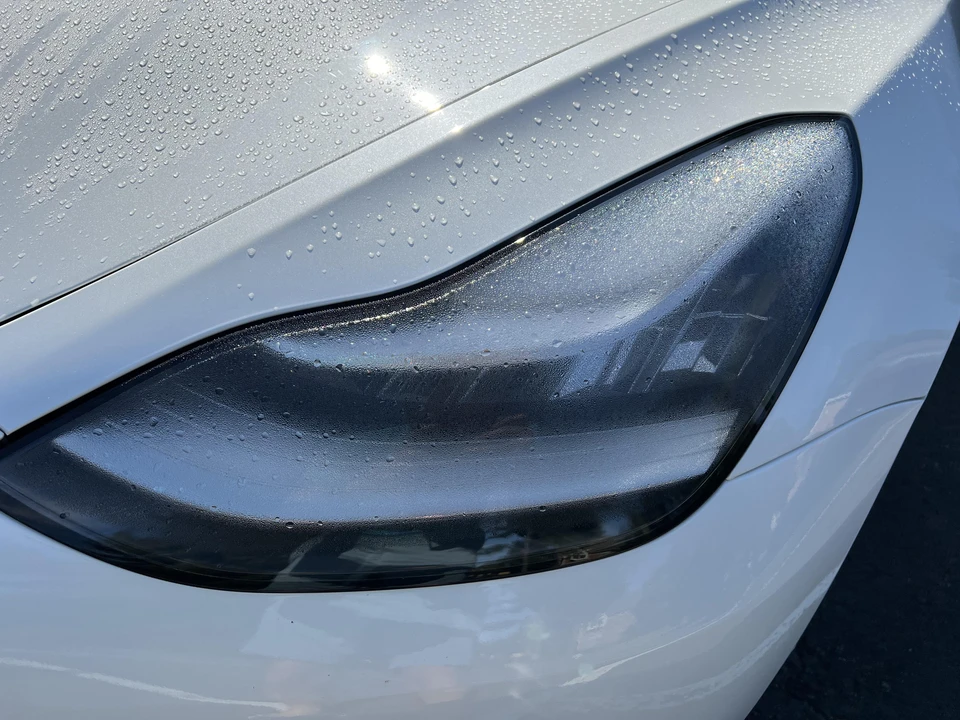 2020 Tesla Model 3 - Image 28 of 31