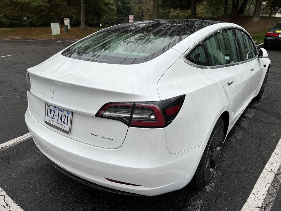 2020 Tesla Model 3 - Image 18 of 31